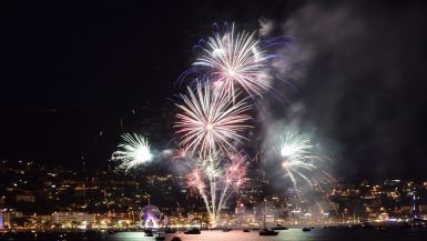 Fuochi d'artificio a Napoli