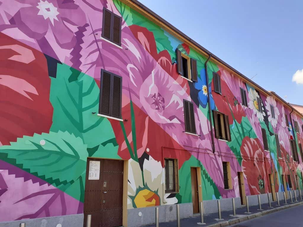L’ORTICA: IL QUARTIERE MUSEO DI MILANO Murale - Ortica viene da Orto